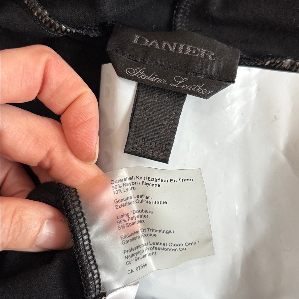 Danier Black Leather Waterfall Cardigan Italian Leather - Picture 15 of 16